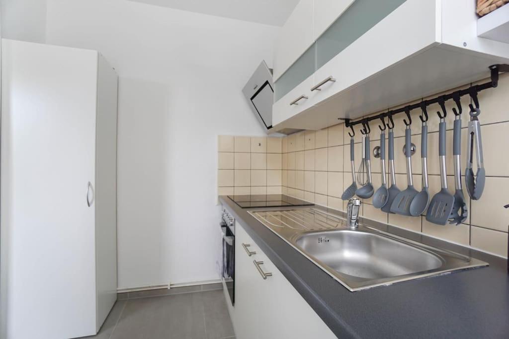 Citycenter Living 2zi 3og 2p Mitte Apartment